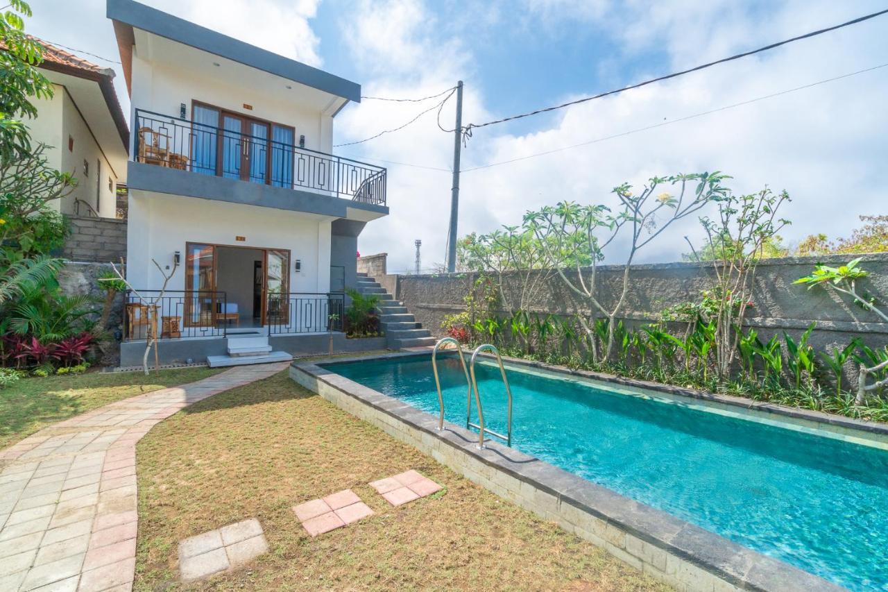 Wooden Puri Guesthouse 乌鲁瓦图 外观 照片
